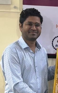 Dr Sachin Saxena moment 1